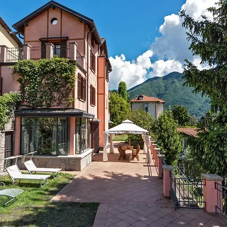 Pink - By Myhomeincomo Villa *