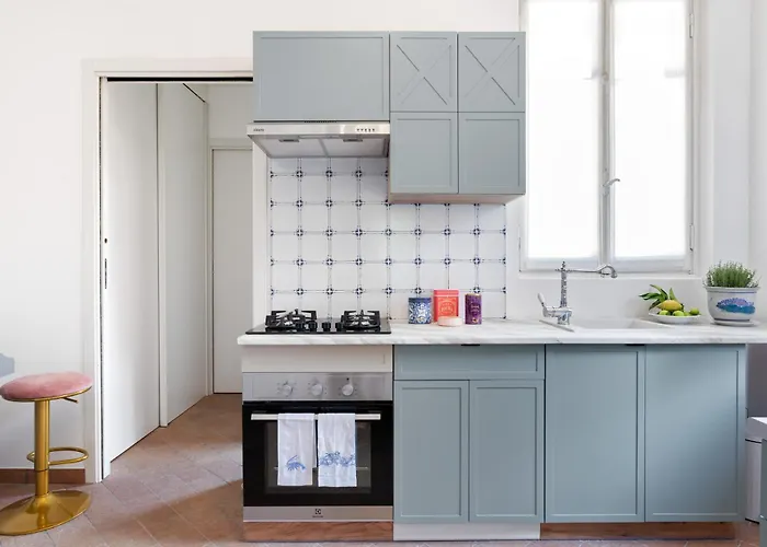 Villa Pink - By Myhomeincomo