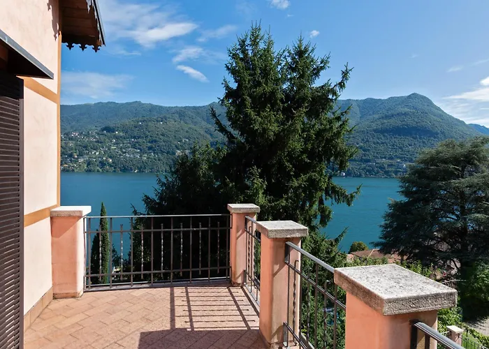 Villa Pink - By Myhomeincomo