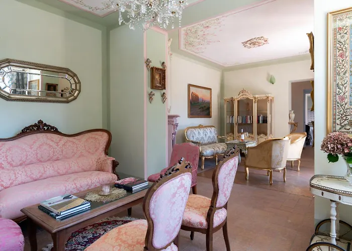 Pink - By Myhomeincomo Carate Urio